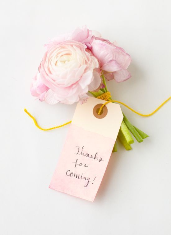 dip-dyed-diy-tags-with-pink-bouquet2